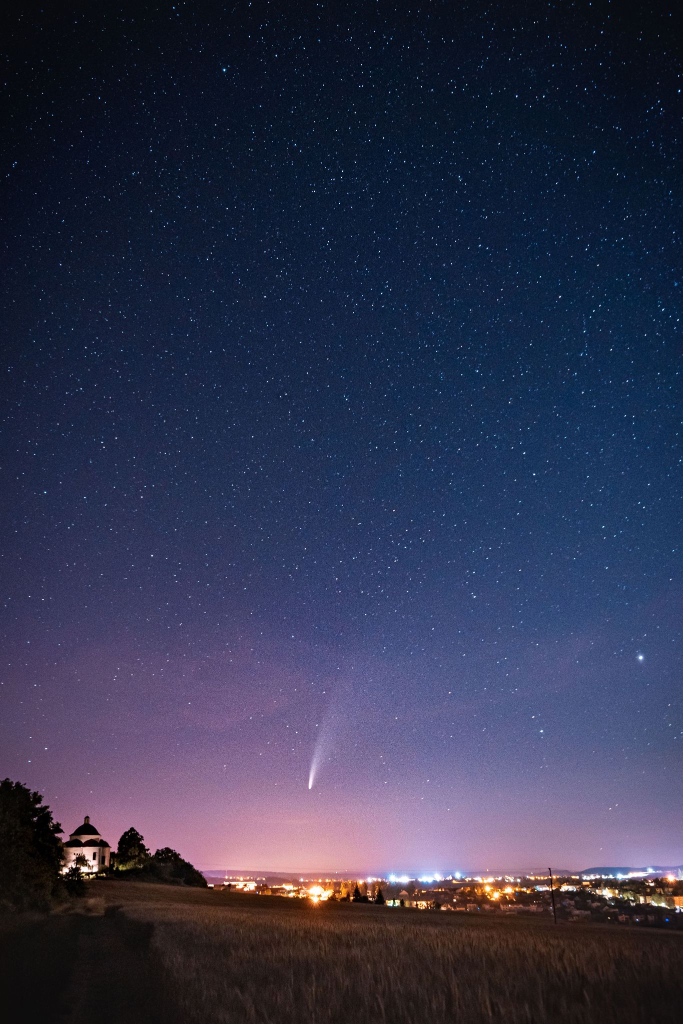 Kometa Neowise nad Rosicemi