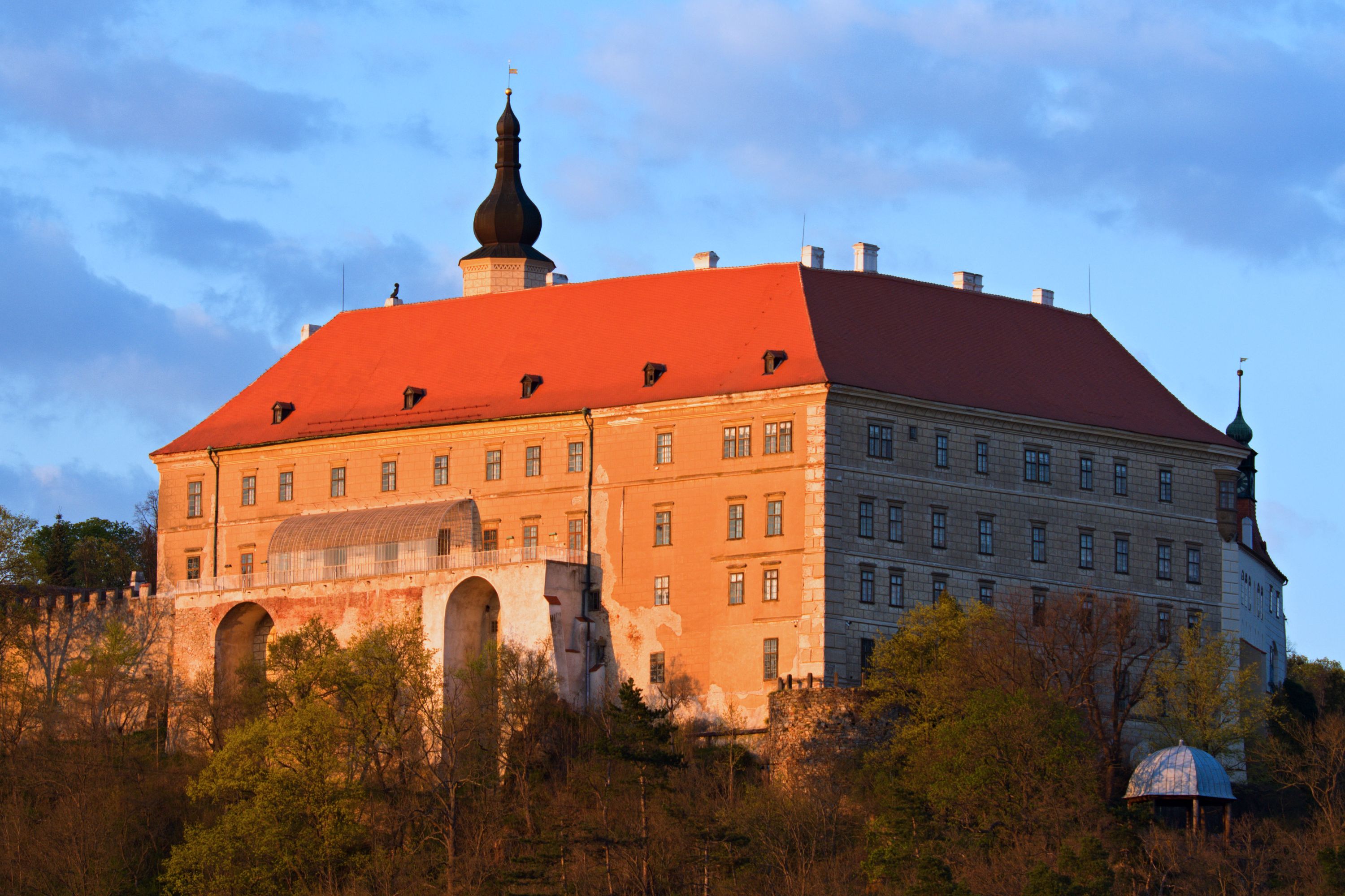 Náměšť nad Oslavou.