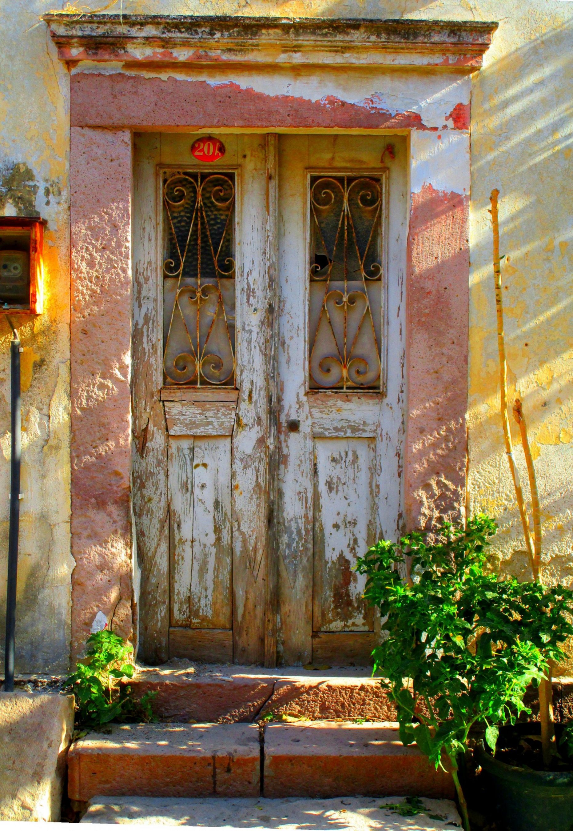 Door in Cunda